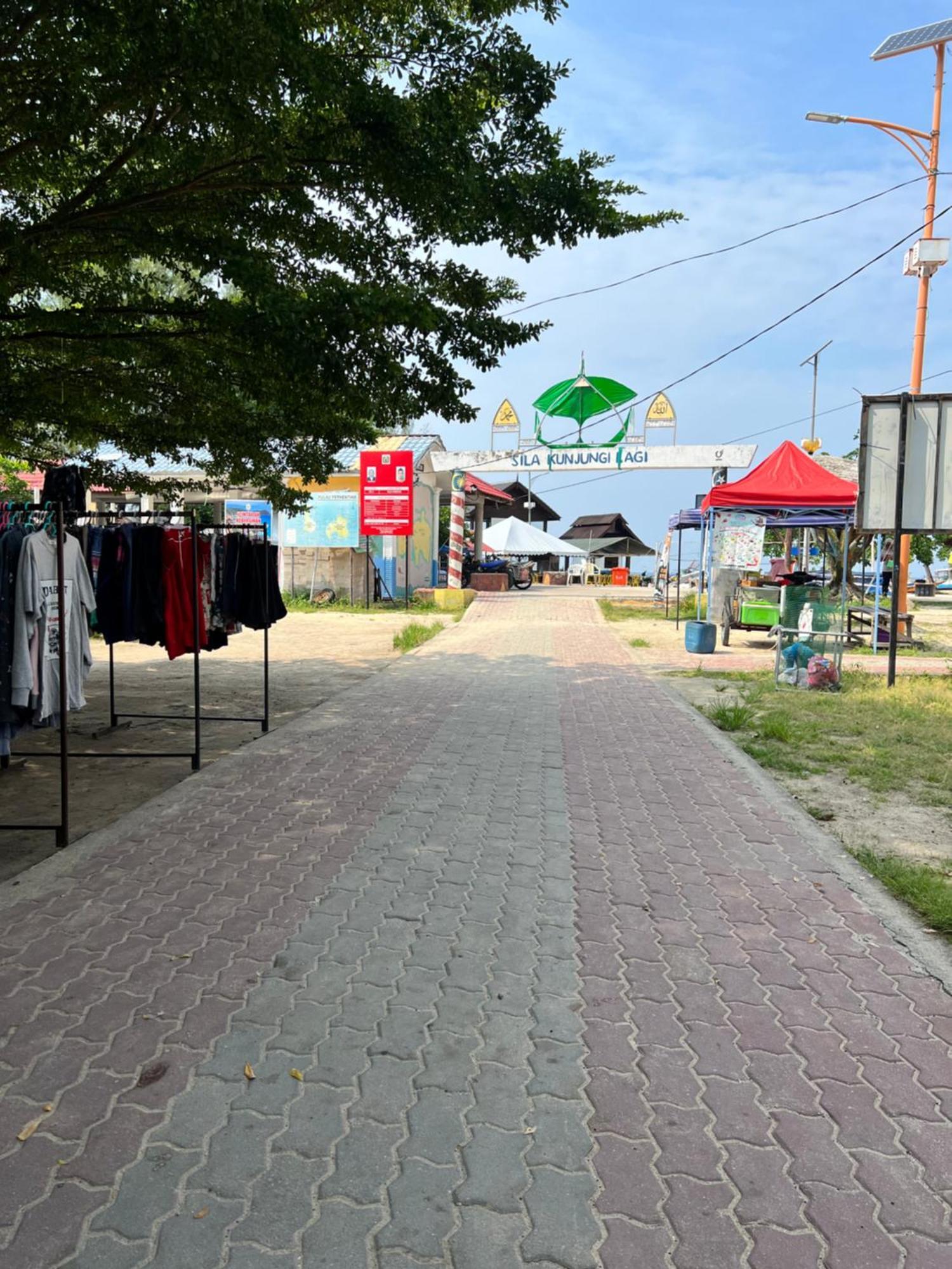 Perhentian Mama'S Hotel Kampong Pasir Hantu Bagian luar foto