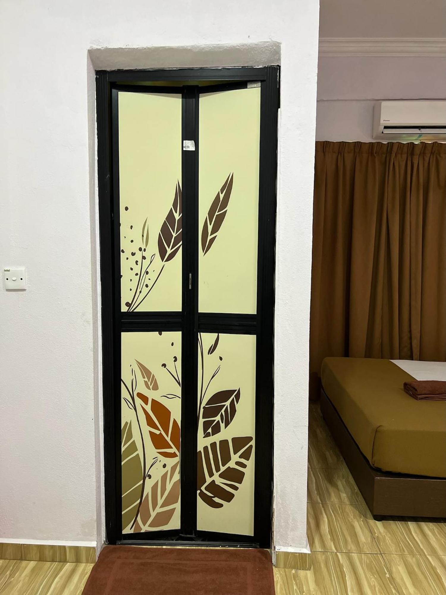 Perhentian Mama'S Hotel Kampong Pasir Hantu Bagian luar foto