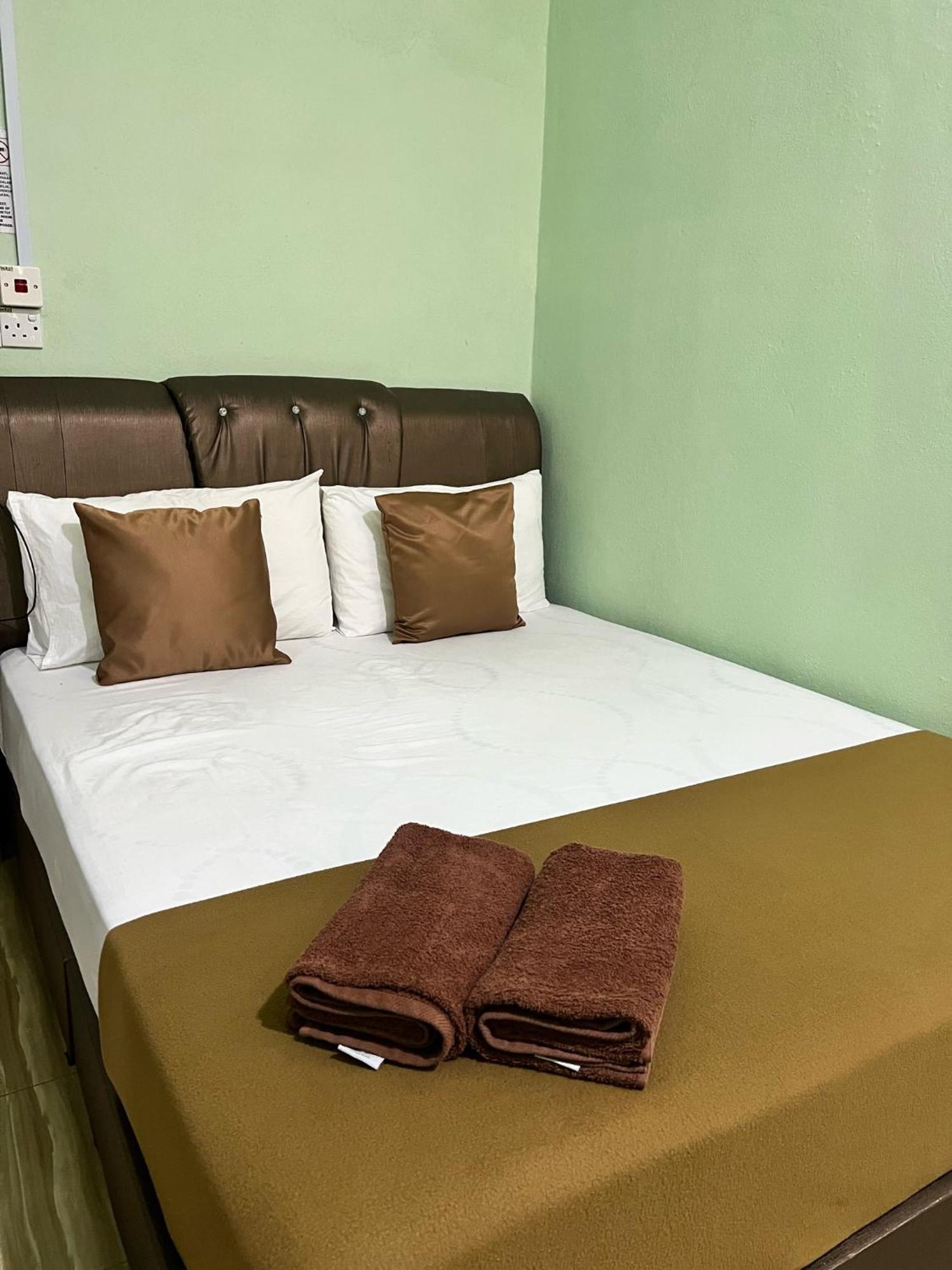 Perhentian Mama'S Hotel Kampong Pasir Hantu Bagian luar foto