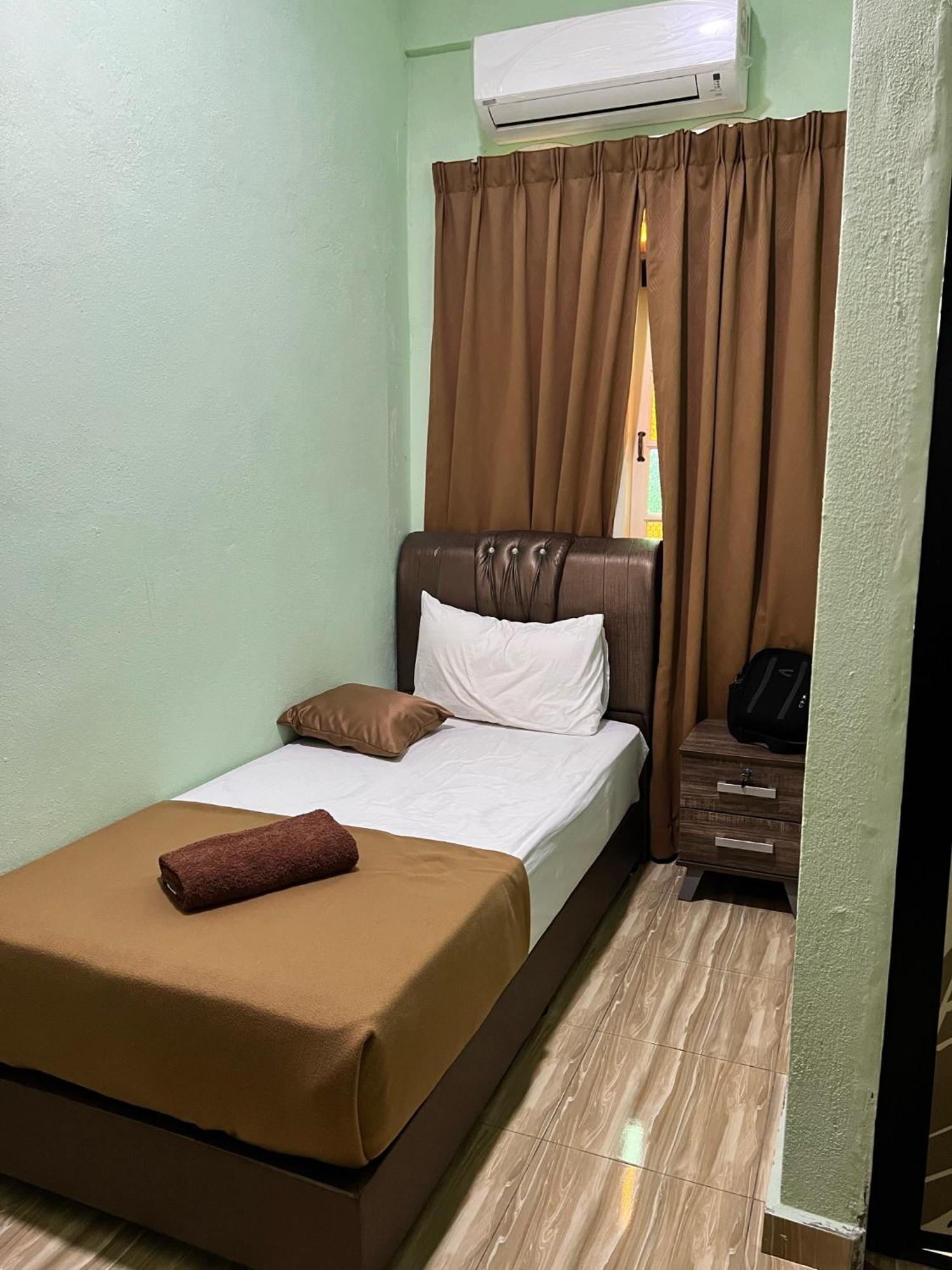 Perhentian Mama'S Hotel Kampong Pasir Hantu Bagian luar foto