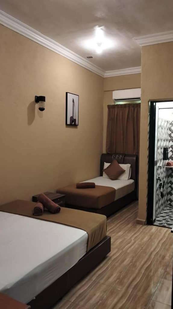Perhentian Mama'S Hotel Kampong Pasir Hantu Bagian luar foto