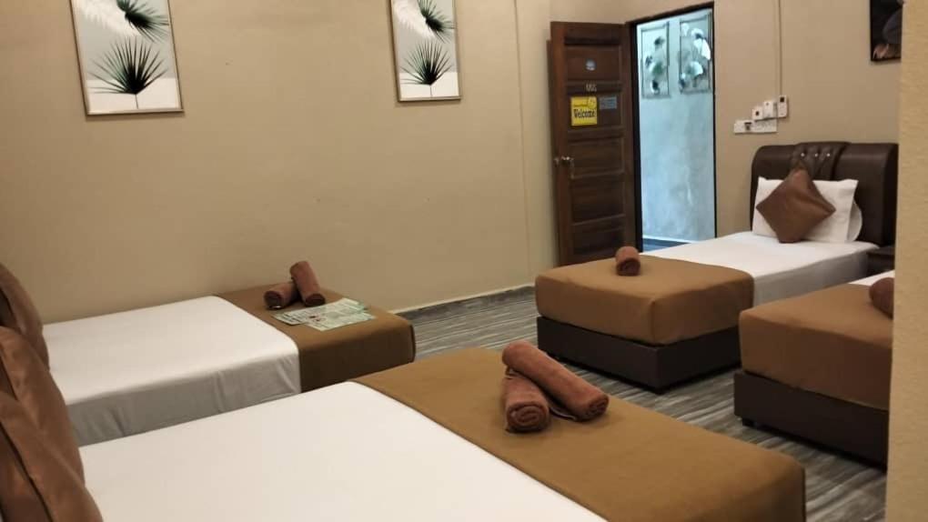 Perhentian Mama'S Hotel Kampong Pasir Hantu Bagian luar foto